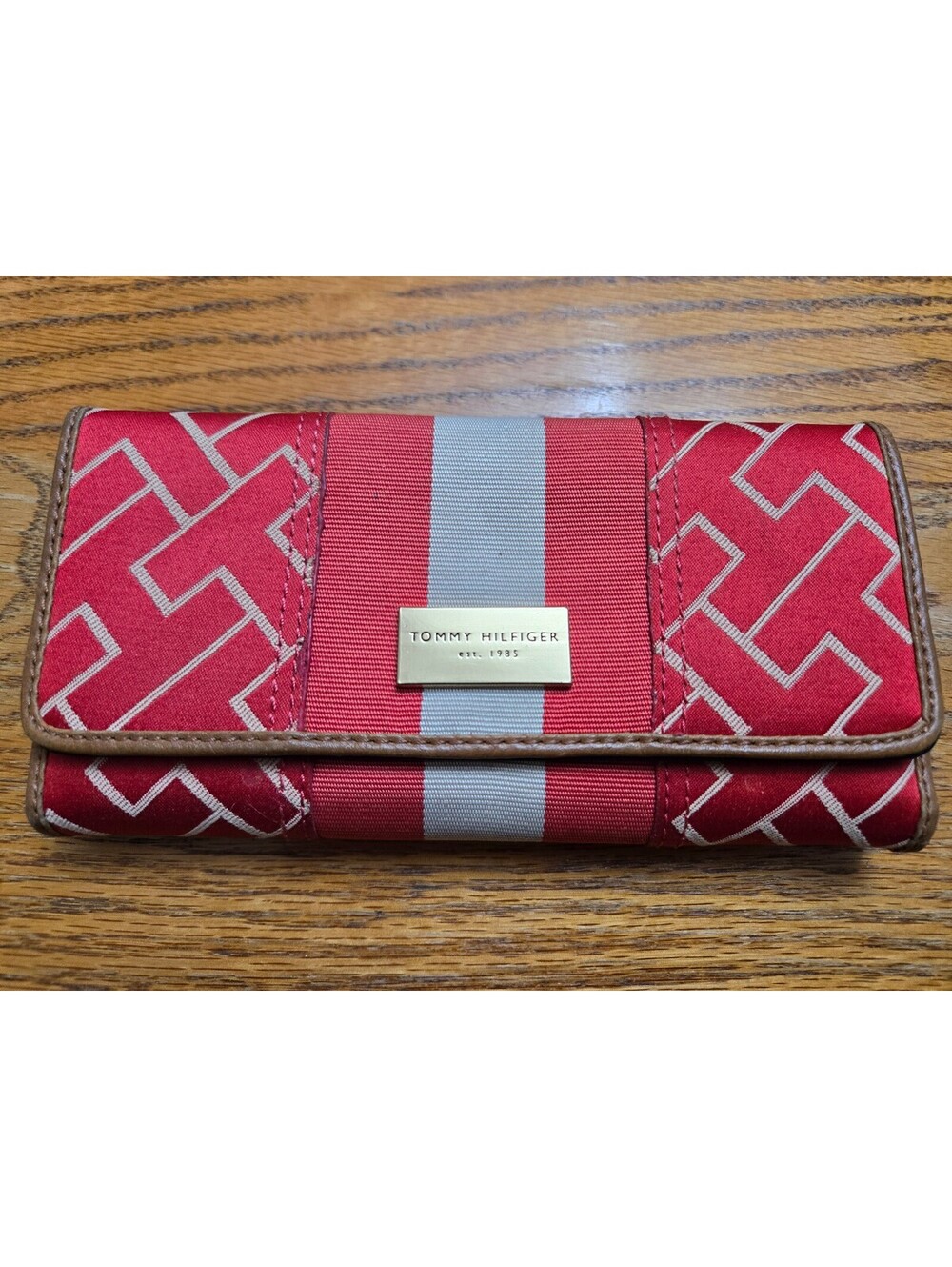 Tommy Hilfiger Red Flap Trifold Continental Checkbook Clutch Purse Wallet